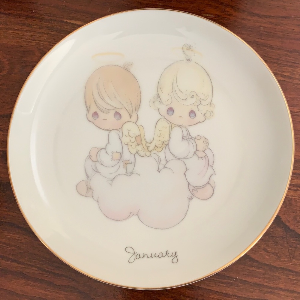Vintage Precious Moments Collector Plate “January” 1983 w/display stand